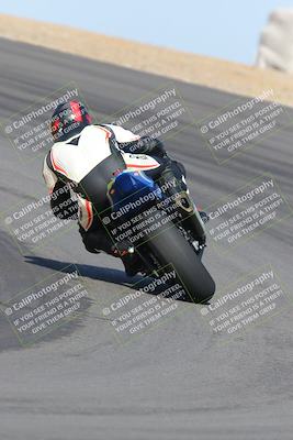 media/Feb-04-2023-SoCal Trackdays (Sat) [[8a776bf2c3]]/Turn 10 Backside (1010am)/